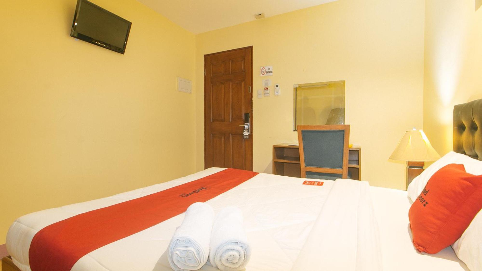 Reddoorz At Comfy Inn Ermita Μανίλα Εξωτερικό φωτογραφία