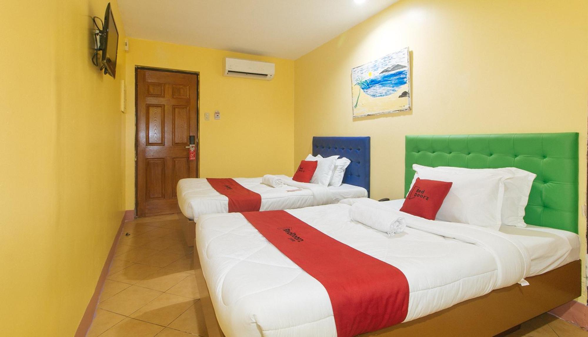 Reddoorz At Comfy Inn Ermita Μανίλα Εξωτερικό φωτογραφία
