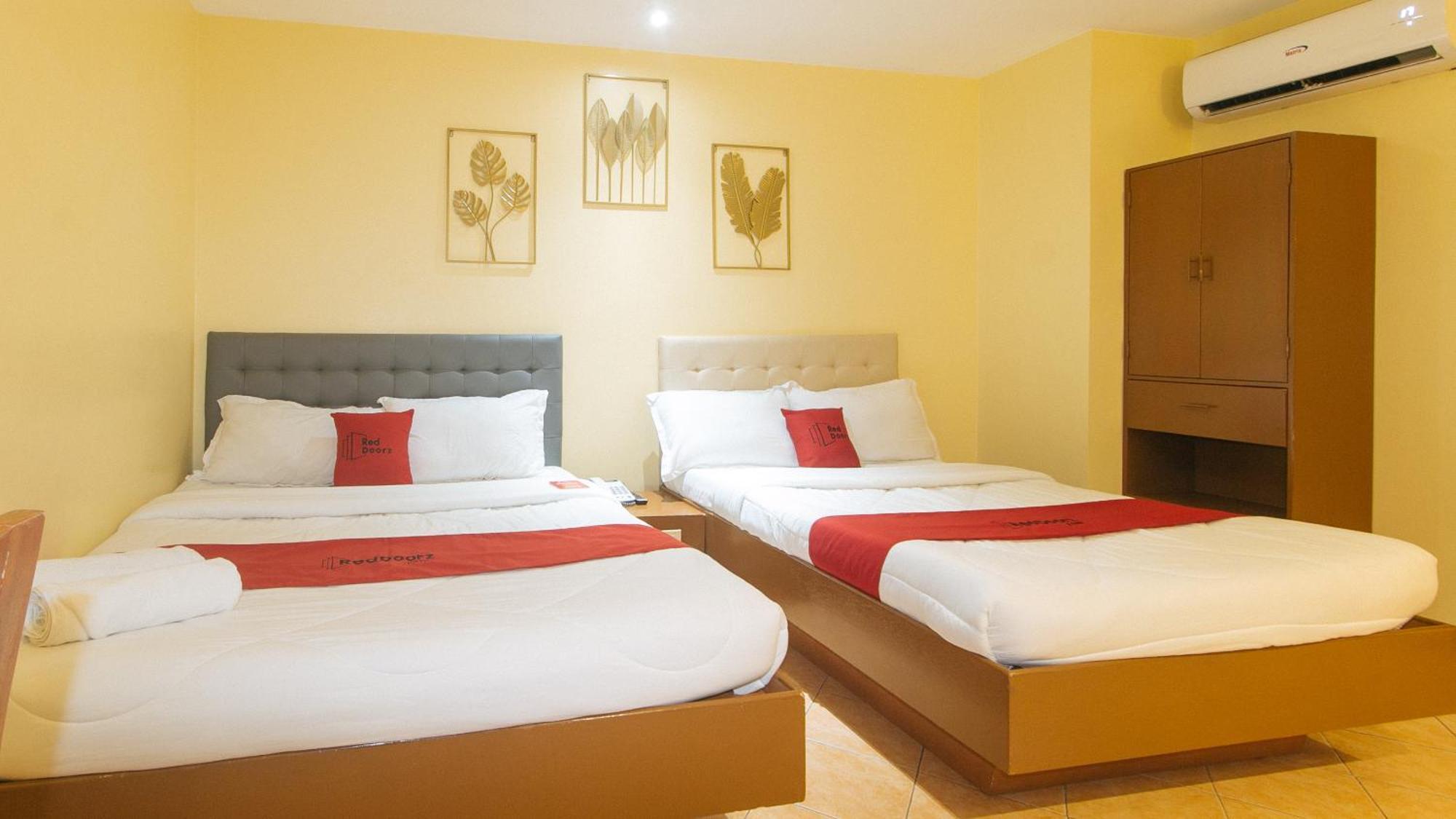 Reddoorz At Comfy Inn Ermita Μανίλα Εξωτερικό φωτογραφία