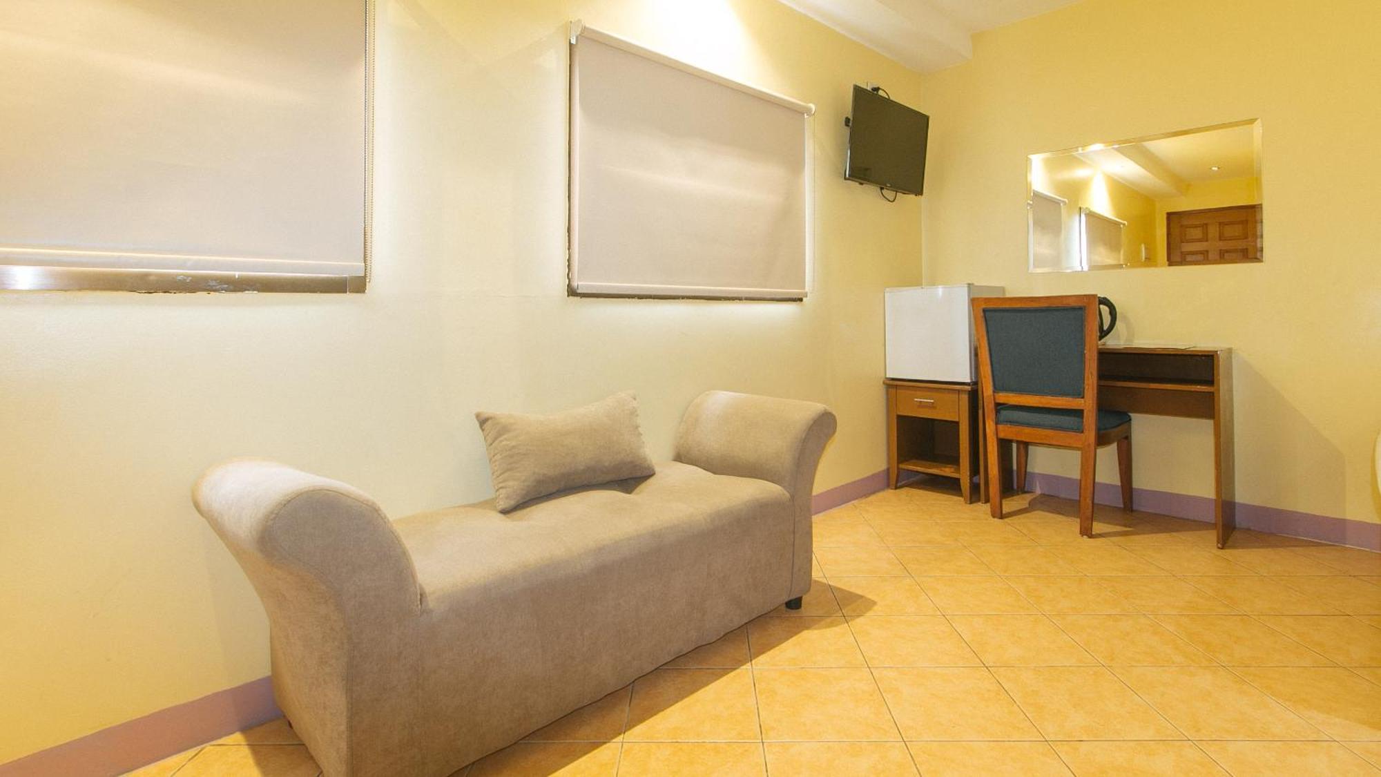 Reddoorz At Comfy Inn Ermita Μανίλα Εξωτερικό φωτογραφία
