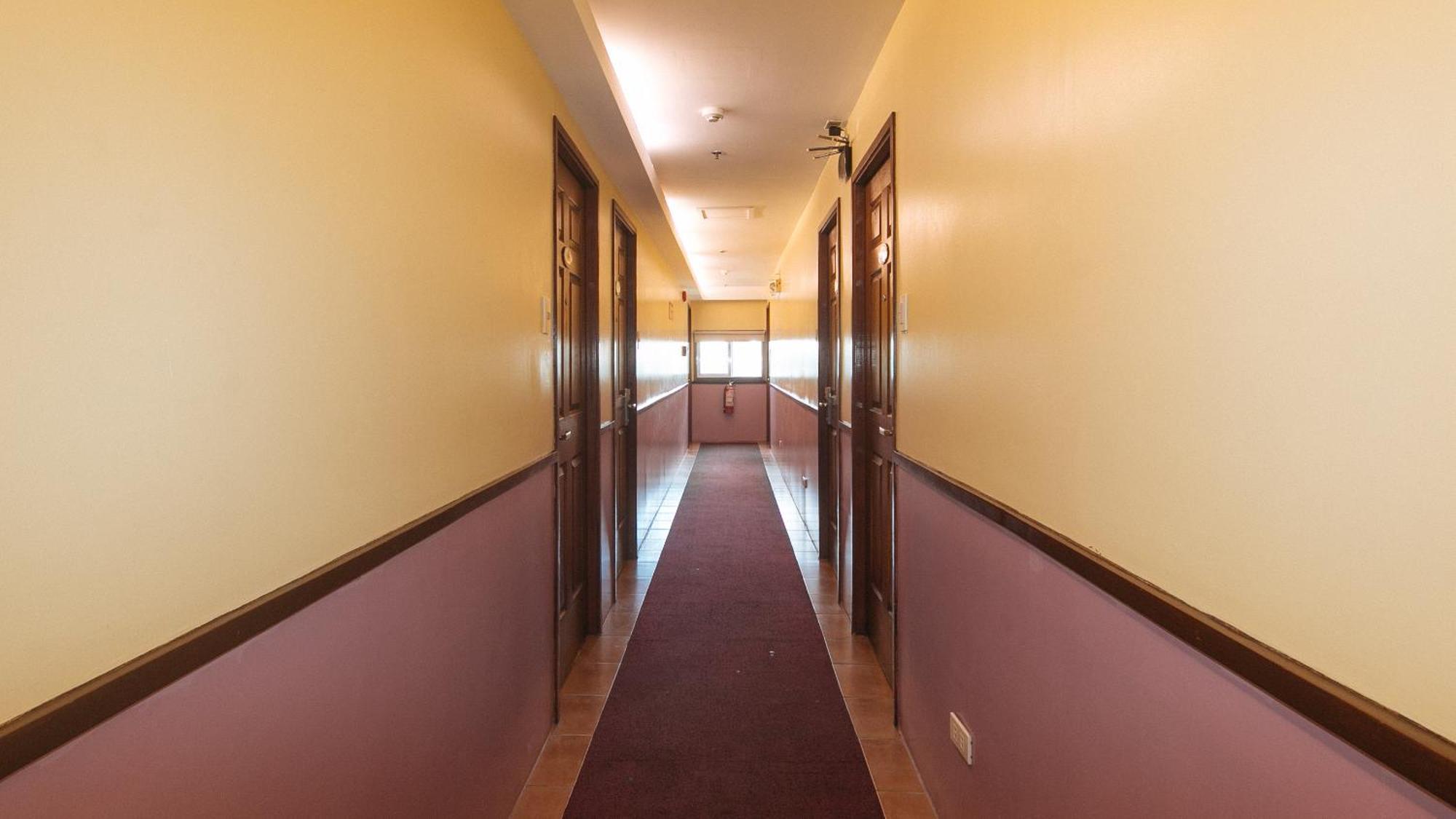 Reddoorz At Comfy Inn Ermita Μανίλα Εξωτερικό φωτογραφία