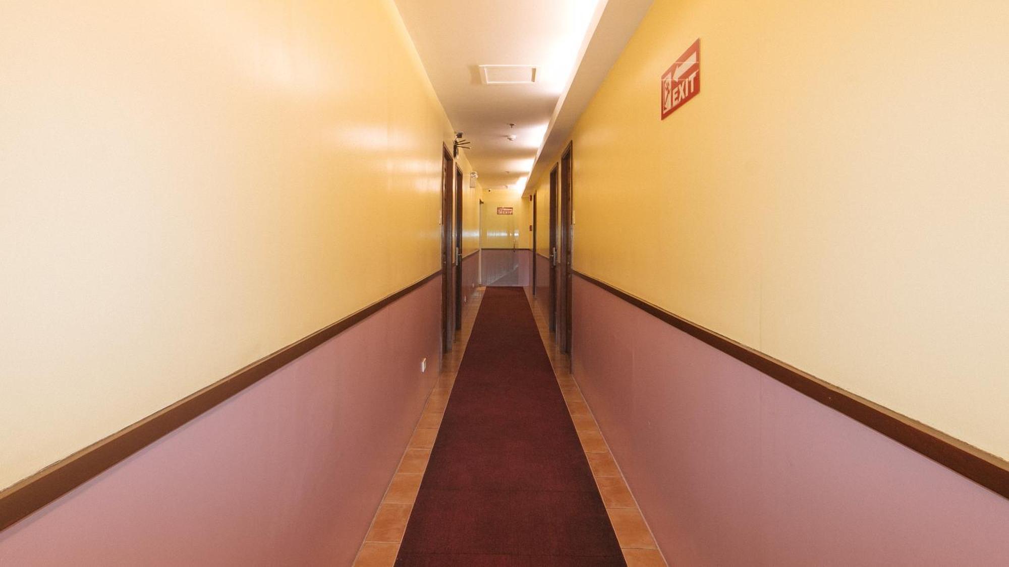 Reddoorz At Comfy Inn Ermita Μανίλα Εξωτερικό φωτογραφία